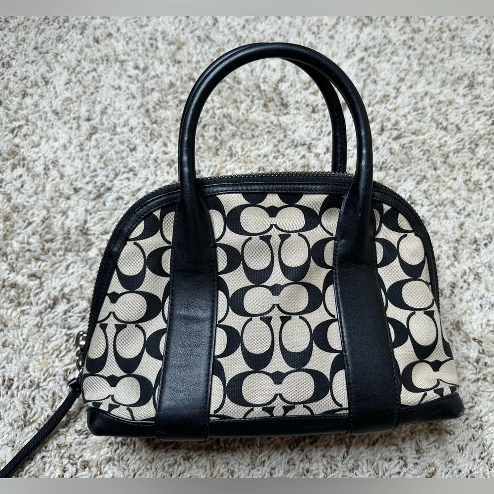 Coach Bag - Picture 2 of 3